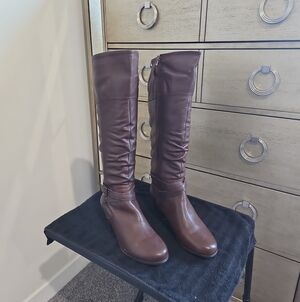 Array Over-the-Knee Brown Leather Boots